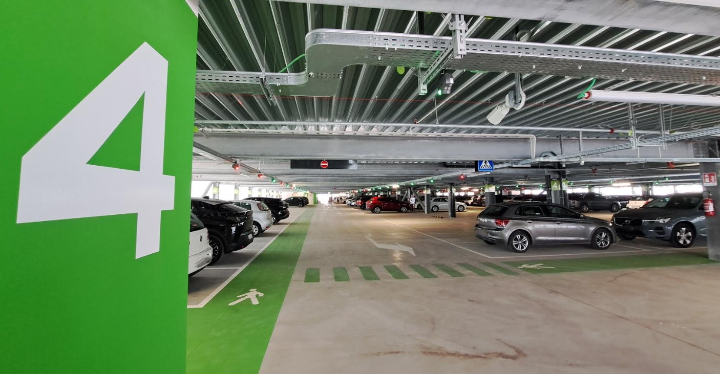 Bologna, 21 settembre 2026. Il quarto piano del parcheggio P6 Smart inaugurato all'aeroporto "Guglielmo Marconi"