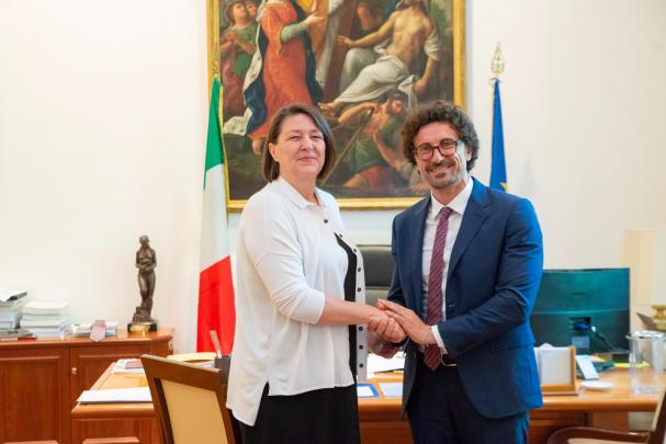 Violeta Bulc, commissario europeo ai trasporti e Danilo Toninelli, ministro Infrastrutture e trasporti durante incontro al Mit del 13 luglio 2018