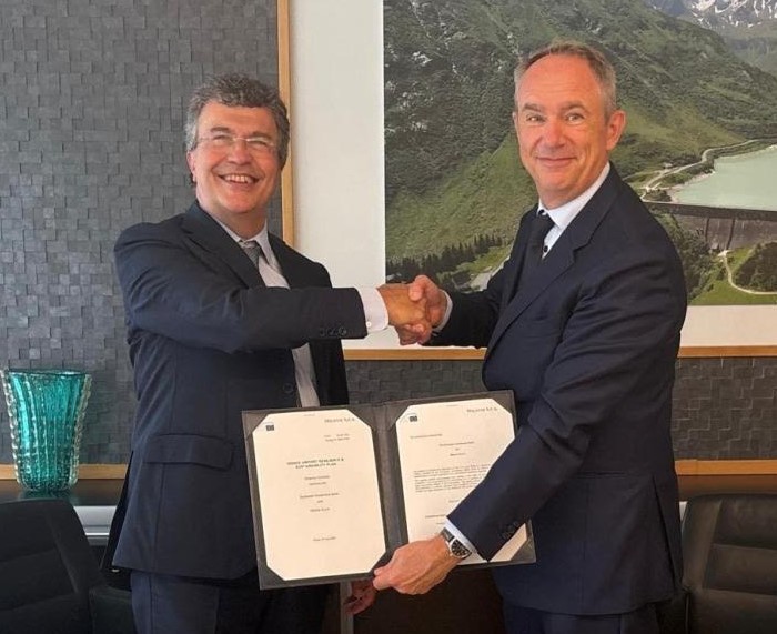 Venezia, 6 luglio 2026. Da sinistra: Giovanni Curtolo Chief Financial Officer di Milione SpA e di Save SpA e Jean Christophe Laloux, dg e responsabile delle operazioni di finanziamento e consulenza della Bei nell’Ue