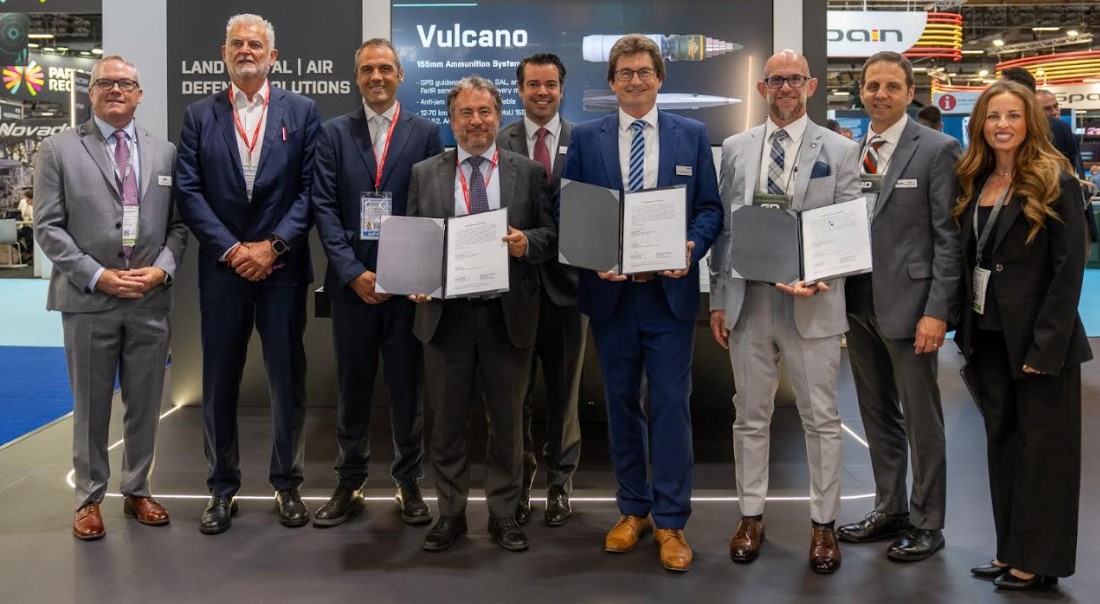 Diehl Defence, Leonardo e General Dynamics annunciano aggiudicazione programma Erap con munizione Vulcano 155mm: la cerimonia della firma avvenuta il 16 giugno 2026 durante il Salone "Eurosatory" (dal 15 al 19 giugno a Parigi)