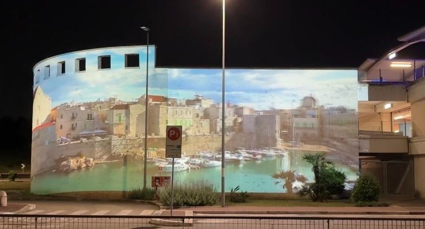 AdP: Puglia Wall, un grande spazio digitale sul quale si potranno ammirare paesaggi, tradizioni e storie della regione, nasce nell'aeroporto di Bari e successivamente esteso agli altri scali pugliesi