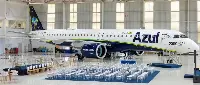 2000esimo aereo E-Jet commemorativo consegnato alla brasiliana Azul Linhas A&eacute;reas