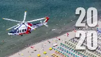 Guardia costiera: la componente di volo, il pilota dell’elicottero che ha volato su Napoli in occasione dello scatto del calendario 2020, il tenente di Vascello Simone Ialongo