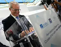Salerno, 21 luglio 2025. Nuova denominazione Aeroporto di Salerno-Costa d'Amalfi e del Cilento, ufficializzata con la firma dell’ordinanza da parte di Carlo Marfisi, direttore territoriale Campania di Enac