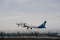 Aereo ucraino in decollo