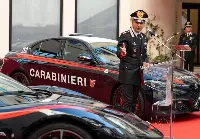 Roma, 27 ottobre 2025. Presso il Comando generale dell’Arma dei CC si è svolta, alla presenza del comandante generale, generale CA Salvatore Luongo, la cerimonia di presentazione delle nuove autovetture destinate al trasporto urgente di organi e sangue: Maserati MCPura ed Alfa Romeo Giulia Quadrifoglio, entrambe in livrea istituzionale