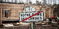 Continua la guerriglia a Notre-Dame-des-Landes. Razzi artigianali contro elicottero della gendarmeria