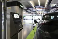 AdR: al "Leonardo da Vinci" nuovo parcheggio “AdR e-move”, situato al primo piano del parcheggio multipiano Terminal B, per ricarica veicoli elettrici