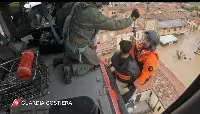 Guardia costiera: operazioni di soccorso per evacuazione persone a seguito emergenza maltempo in Emilia Romagna a maggio 2023 effettuate con elicottero
