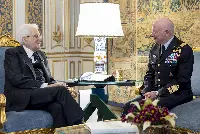 Palazzo del Quirinale, 27/03/2025 (II mandato) Il presidente Sergio Mattarella accoglie il generale Squadra Aerea Luca Goretti, capo di Stato Maggiore dell’Aeronautica militare, in occasione del 102esimo anniversario di fondazione della Forza armata