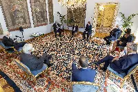 Palazzo del Quirinale, 24/09/2021. Il capo dello Stato Sergio Mattarella con Nicola Zaccheo, presidente Autorità di regolazione dei trasporti (Art), unitamente ai componenti il Consiglio