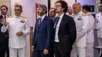 Il presidente della Camera Roberto Fico ed il ministro delle Infrastrutture e dei Trasporti, Danilo Toninelli, in visita presso la sede del comando generale del Corpo delle capitanerie di porto avvenuta il 18 luglio 2019