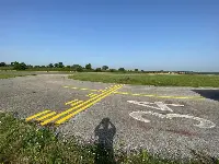 Rinnovamento della segnaletica sulla pista di decollo e atterraggio dell'aeroporto Roma-Urbe