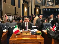 Angelino Alfano in missione a Kuwait City