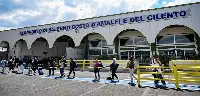 Passeggeri all'aeroporto di Salerno Costa d'Amalfi e del Cilento