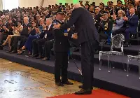 Roma-Ciampino, 15 maggio 2025. Il ministro della Difesa Guido Crosetto e il generale SA Luca Goretti, capo di Stato Maggiore dell'Aeronautica uscente