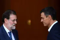 Mariano Rajoy e l'attuale primo ministro spagnolo Pedro Sanchez