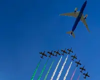Aereo A-350 di ITA Airways alimentato Saf (Sustainable Aviation Fuel) ed i velivoli MB-339 "Frecce Tricolori" sorvolano il cielo di Monza in occasione del GP d'Italia dell'11 settembre 2022