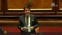 Il presidente del Consiglio Giuseppe Conte durante una comunicazione al Senato della Repubblica