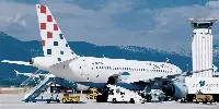 Aereo di Croatia Airlines in aeroporto