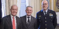 Roma, 23 dicembre 2019: firma contratto acquisto ed ammodernamento aerei Avanti Evo. Da sinistra Vincenzo Nicastro, commissario straordinario Piaggio Aerospace, generale CA Pietro Serino, capo di Gabinetto ministero della Difesa, generale Ispettore capo Basilio Di Martino, direttore Direzione armamenti aeronautici ed aeronavigabilitá (Armaereo)